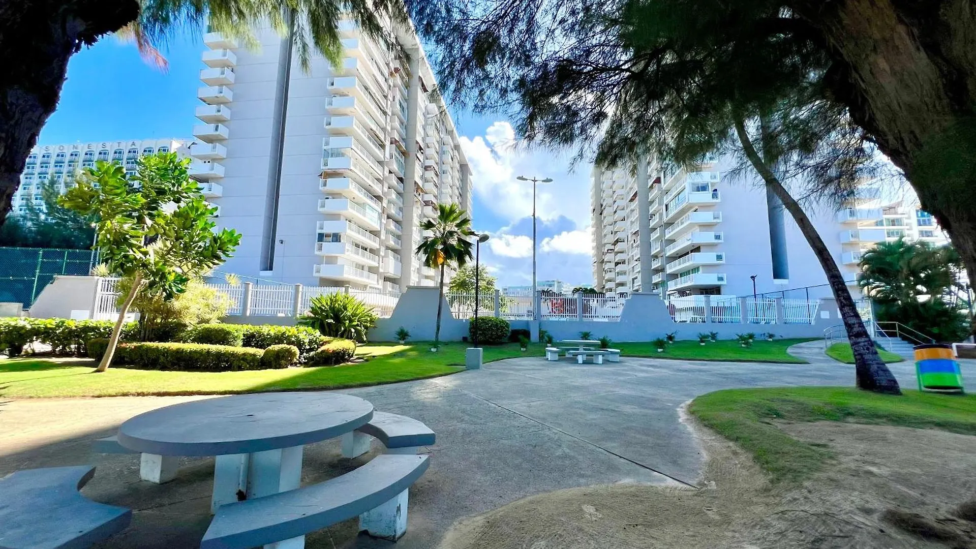 Ocean View Apt On Isla Verde In A 14Th Floor San Juan Puerto Rico