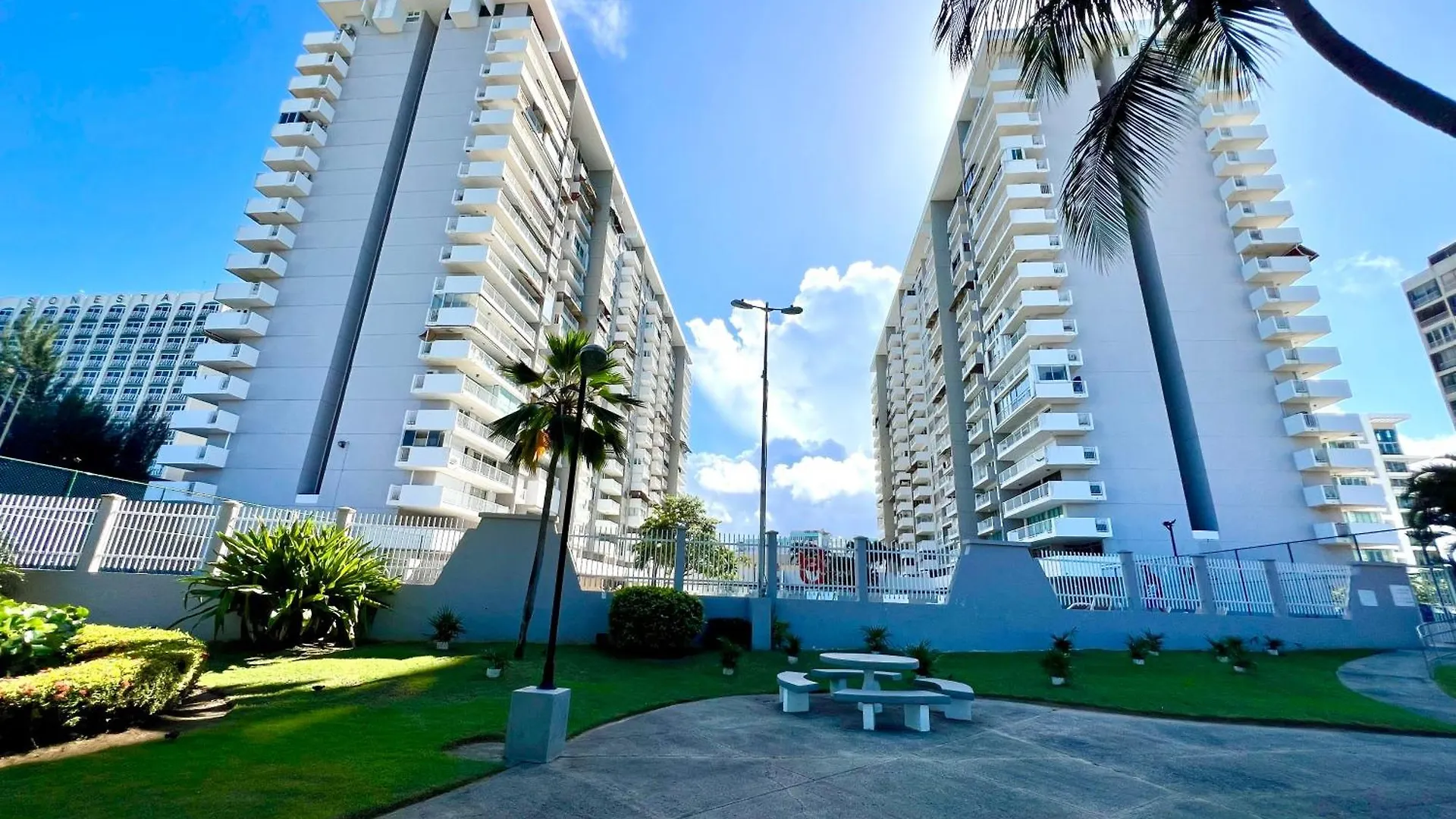 Ocean View Apt On Isla Verde In A 14Th Floor San Juan 0*,
