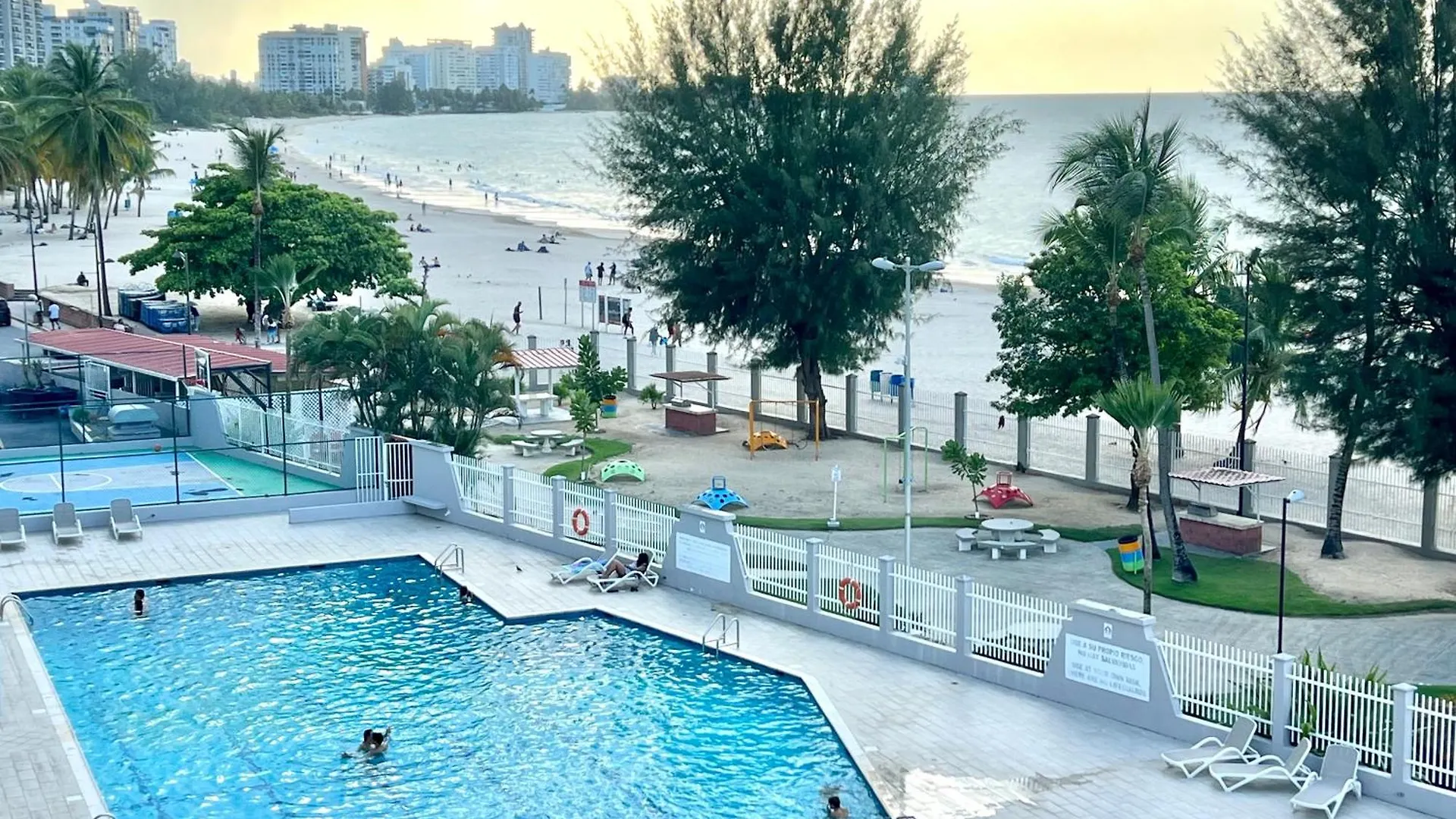 Ocean View Apt On Isla Verde In A 14Th Floor San Juan